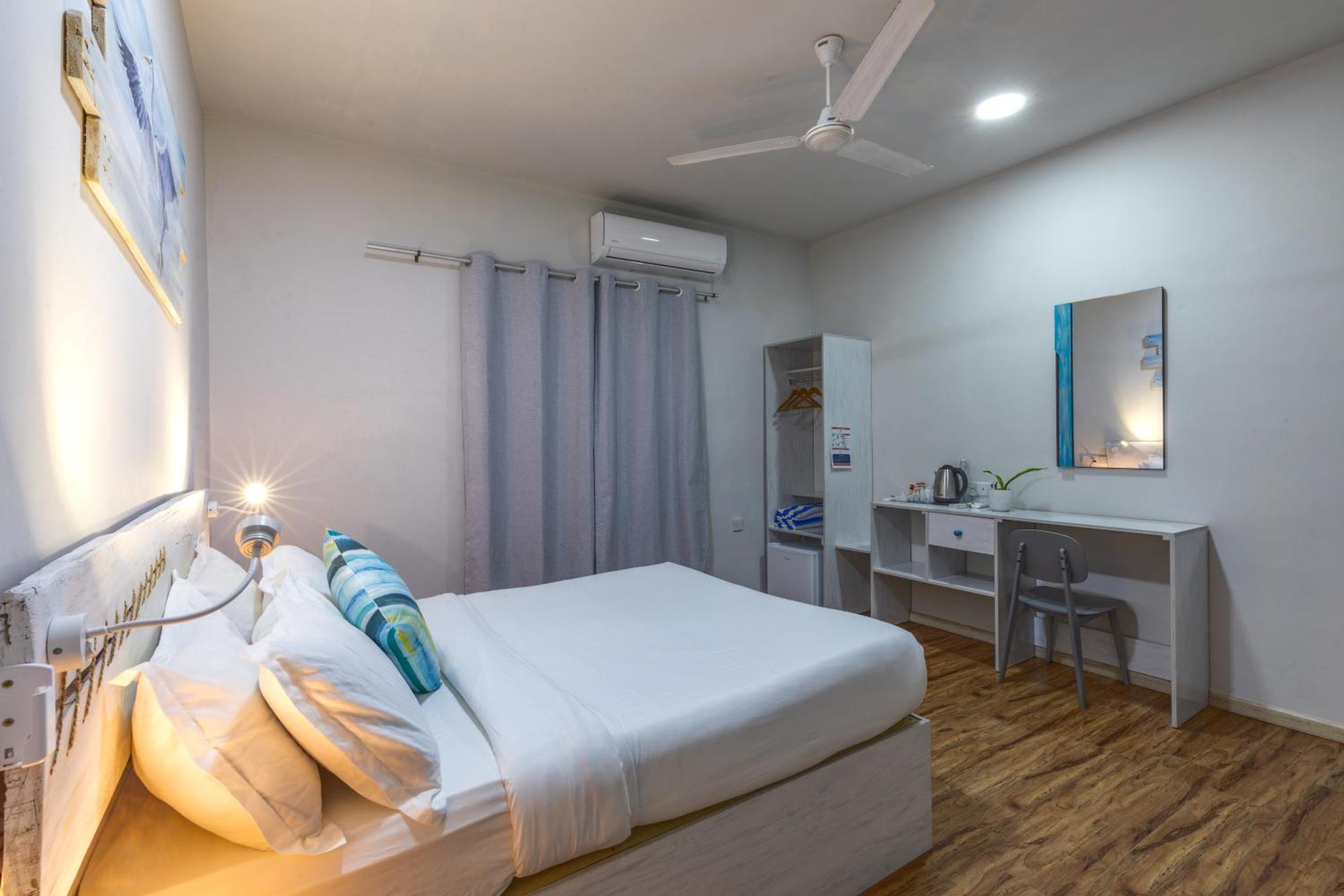 Ocean Pearl Maldives At Gulhi Island Hotel Exterior photo